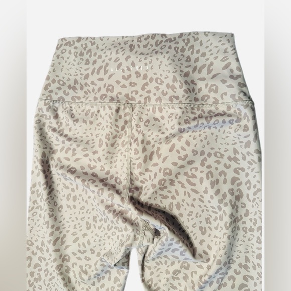 All Fenix Beige Taupe Leopard Print Leggings Size M - Picture 6 of 7